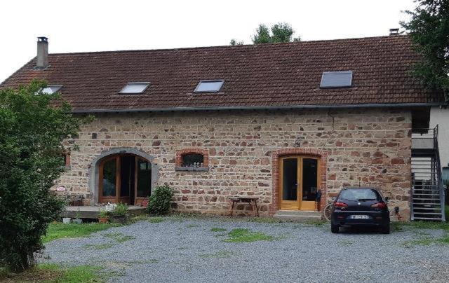 Chambre D Hote La Grange Pommiers-en-Forez Eksteriør bilde